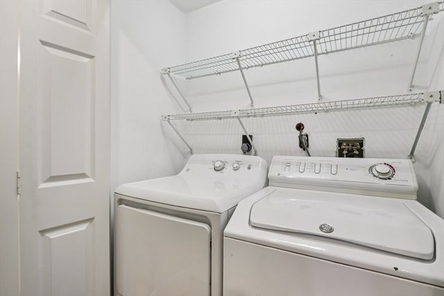 35 Mitchell Grant Way 35, Bedford, MA 01730