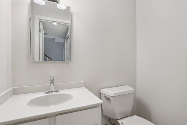35 Mitchell Grant Way 35, Bedford, MA 01730