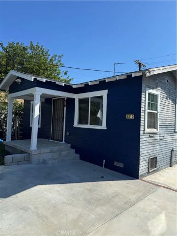 2810 8th Ave, Los Angeles, CA 90018