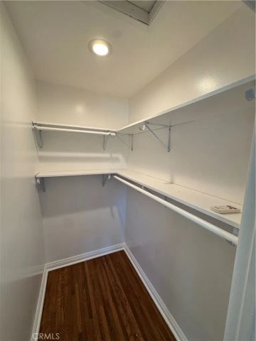 2810 8th Ave, Los Angeles, CA 90018