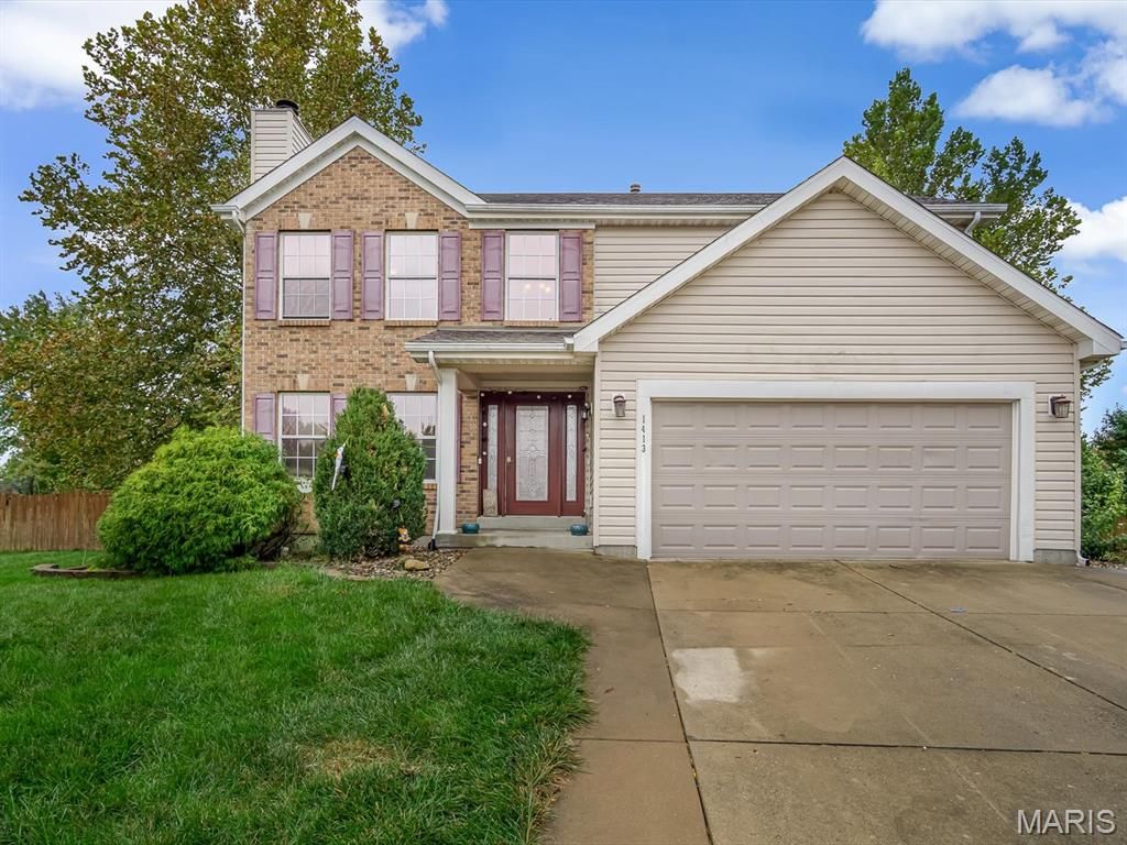 1413 Schwarz Meadow Drive, O'fallon, IL 62269