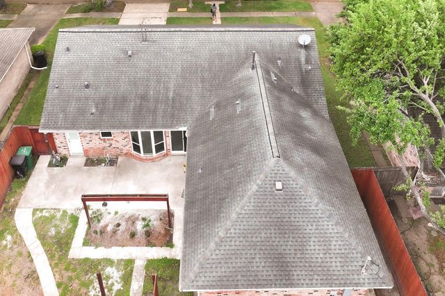 8335 Langdon Lane, Houston, TX 77036