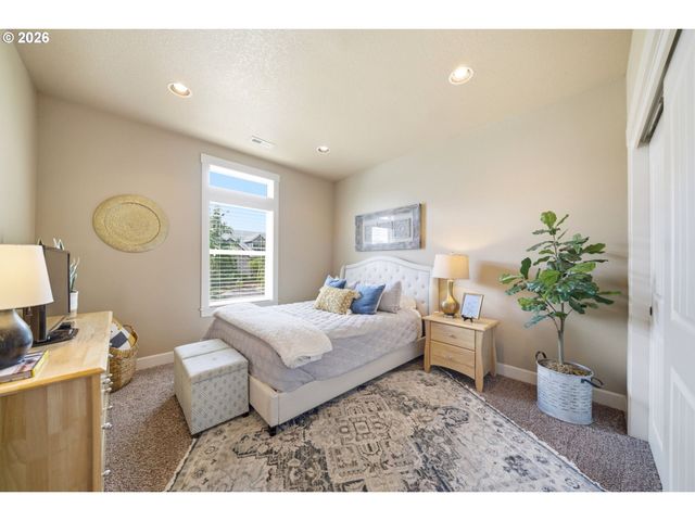 2614 Nw 147TH Way, Vancouver, WA 98685