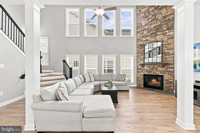 3283 MULBERRY ST, Edgewater, MD 21037