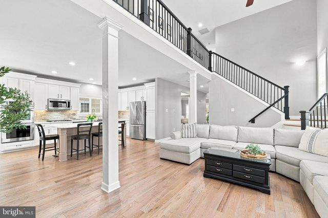 3283 MULBERRY ST, Edgewater, MD 21037