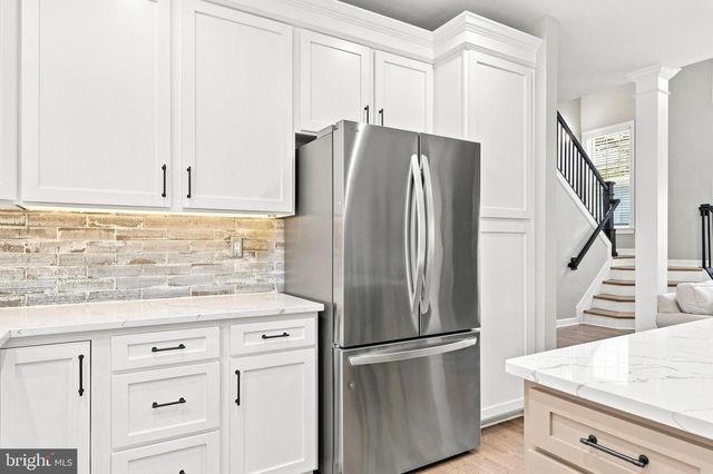 3283 MULBERRY ST, Edgewater, MD 21037