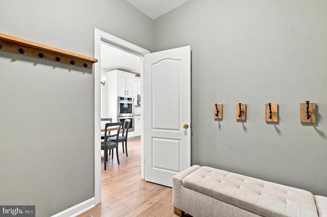 3283 MULBERRY ST, Edgewater, MD 21037