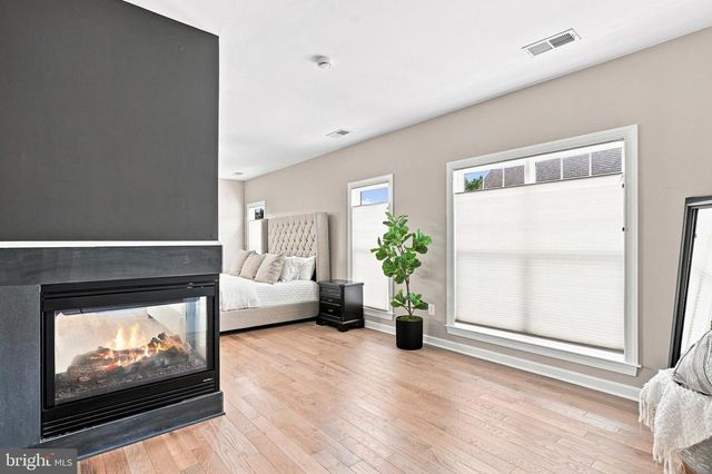 3283 MULBERRY ST, Edgewater, MD 21037