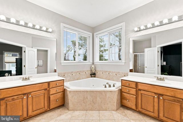 3283 MULBERRY ST, Edgewater, MD 21037