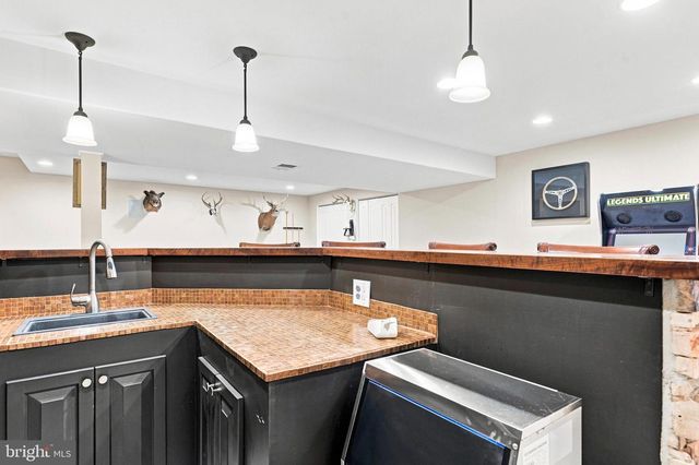 3283 MULBERRY ST, Edgewater, MD 21037