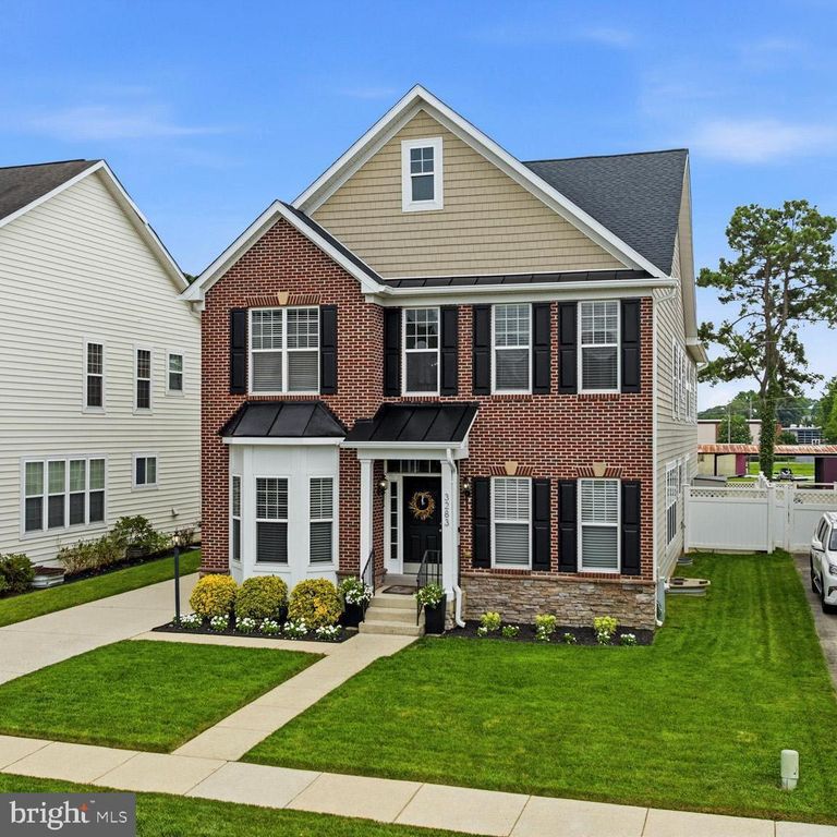 3283 MULBERRY ST, Edgewater, MD 21037