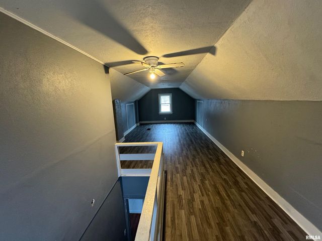 1904 W PROCTOR Street, Peoria, IL 61605