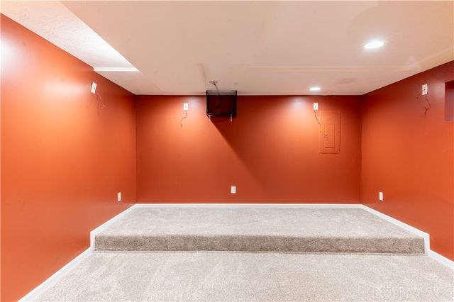 91 Hillcrest Drive, Clearcreek Twp, OH 45066