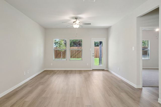 1213 Bridgewalk Drive, Princeton, TX 75071