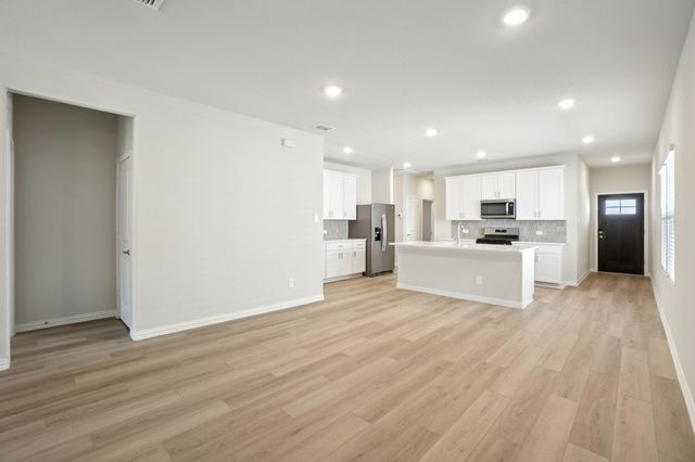 1213 Bridgewalk Drive, Princeton, TX 75071