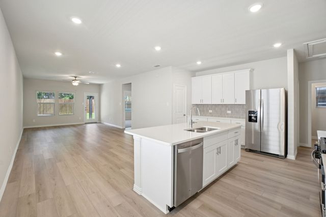 1213 Bridgewalk Drive, Princeton, TX 75071