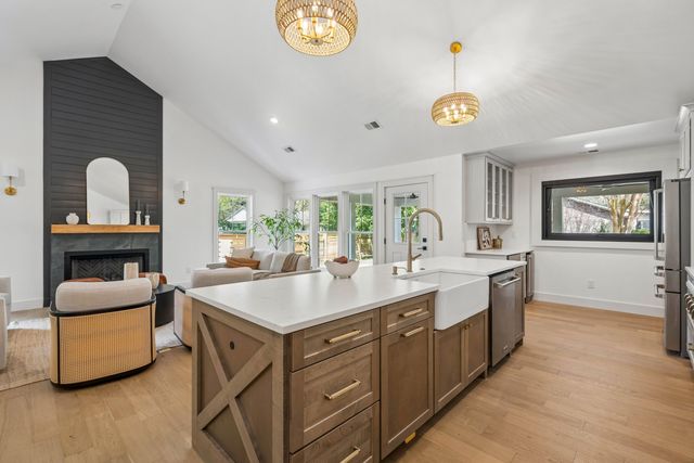 980 Cottingham Drive, Mount Pleasant, SC 29464