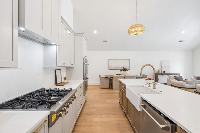 980 Cottingham Drive, Mount Pleasant, SC 29464