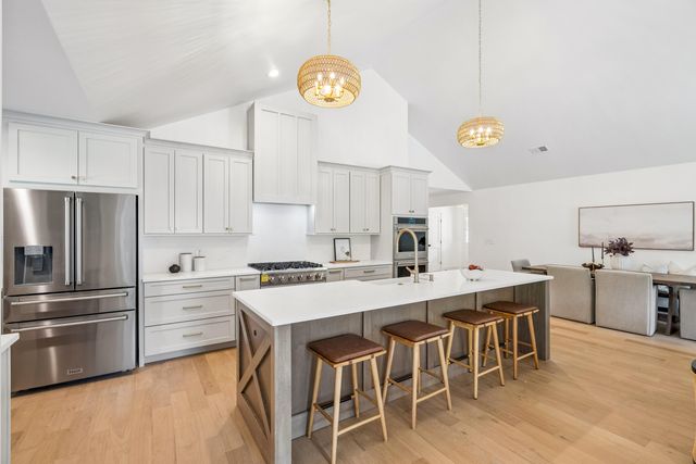 980 Cottingham Drive, Mount Pleasant, SC 29464