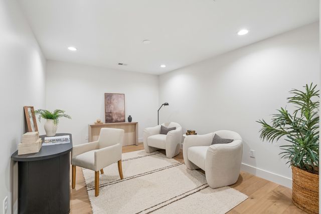 980 Cottingham Drive, Mount Pleasant, SC 29464