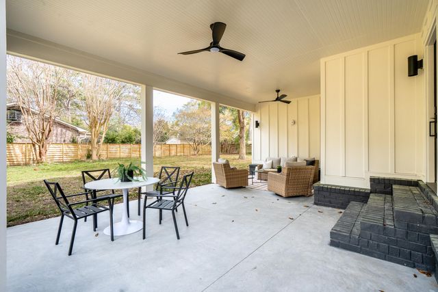 980 Cottingham Drive, Mount Pleasant, SC 29464