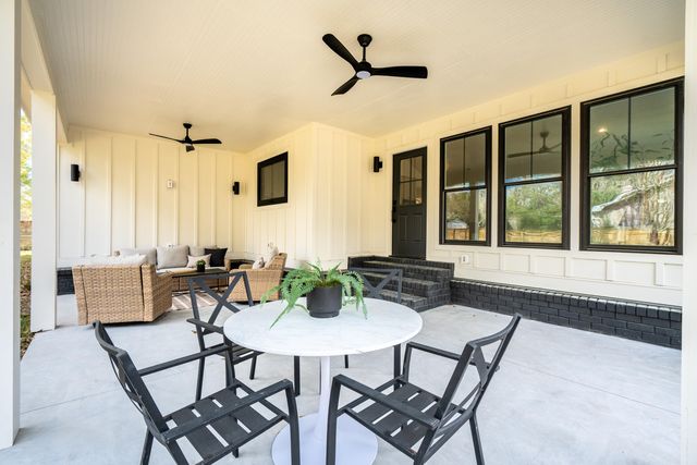 980 Cottingham Drive, Mount Pleasant, SC 29464