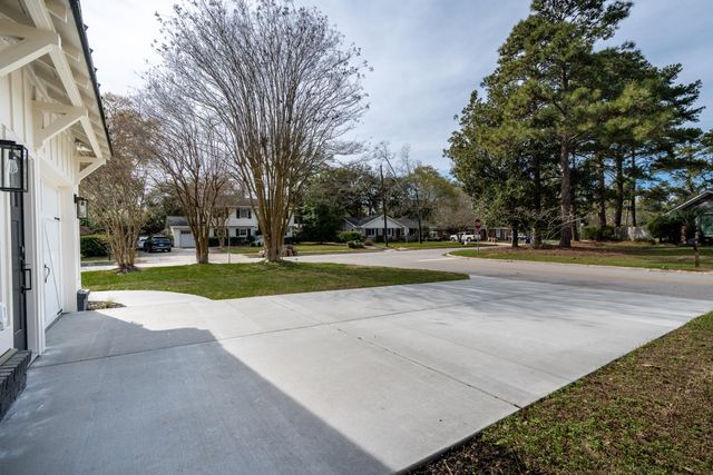 980 Cottingham Drive, Mount Pleasant, SC 29464