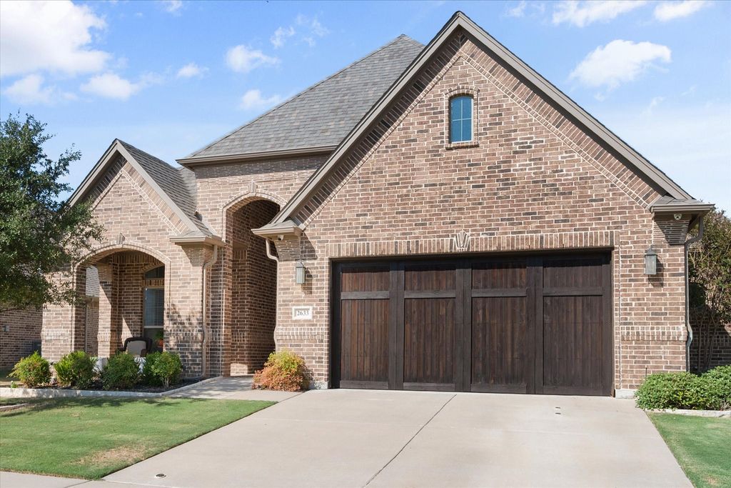 2633 Trinity Trail Way, Fort Worth, TX 76118 — exterior