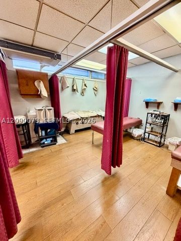 2825 E 4th Ave, Hialeah, FL 33013