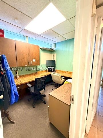 2825 E 4th Ave, Hialeah, FL 33013