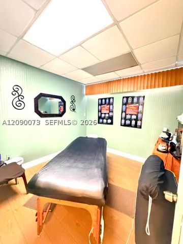 2825 E 4th Ave, Hialeah, FL 33013