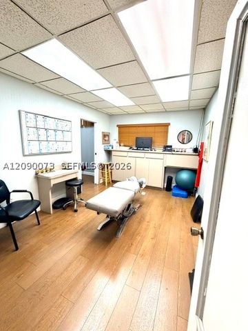 2825 E 4th Ave, Hialeah, FL 33013