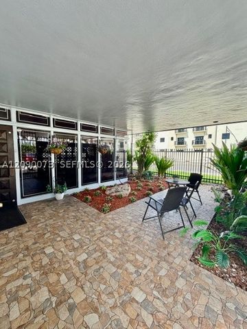 2825 E 4th Ave, Hialeah, FL 33013