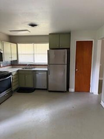 506 Hillcrest Rd, Deridder, LA 70634