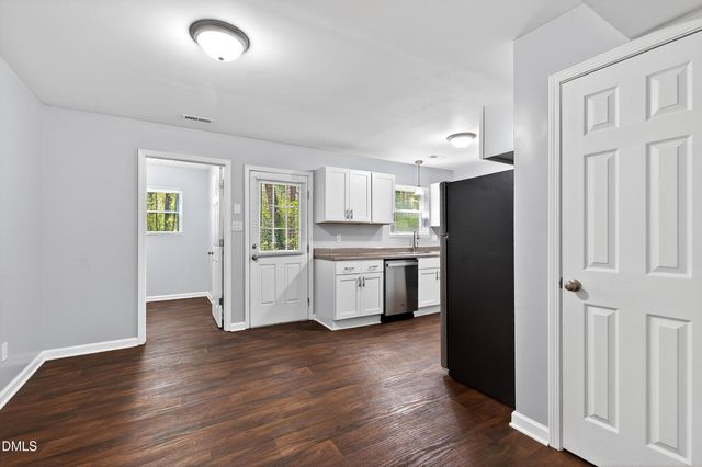 128 Rainbow Court, Cary, NC 27511