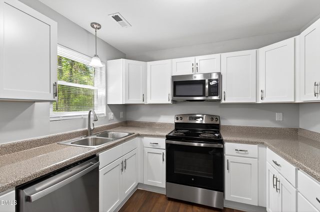 128 Rainbow Court, Cary, NC 27511