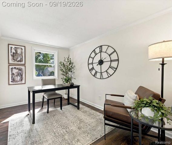 9120 Julia Avenue, White Lake Charter Township, MI 48386