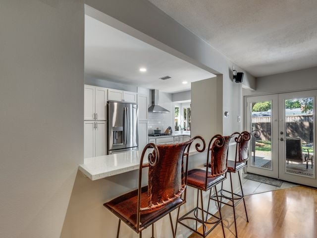 3807 Blue Trace Lane, Farmers Branch, TX 75244