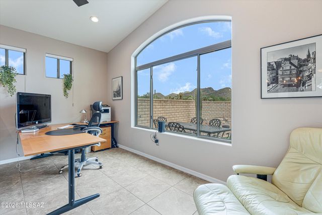 4180 W Distant Wash Court, Marana, AZ 85658