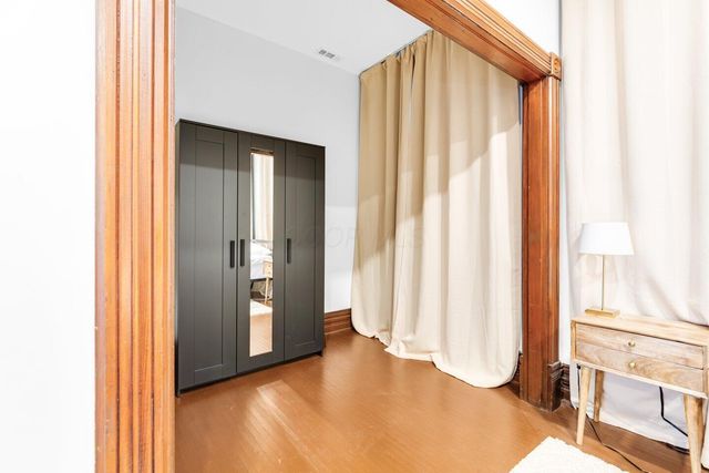 1187 S High Street, Columbus, OH 43206