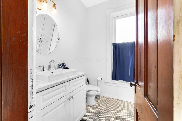 1187 S High Street, Columbus, OH 43206