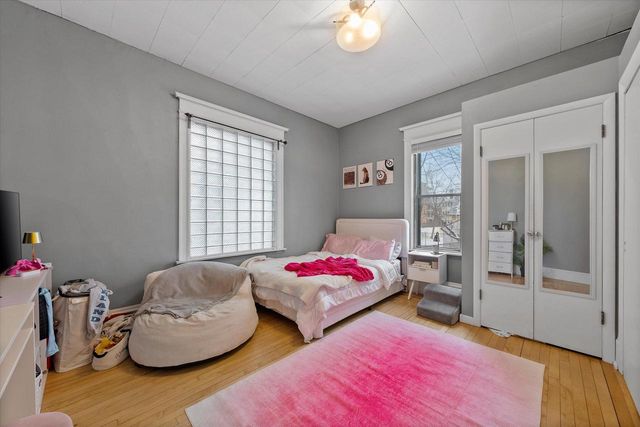 2627 N Murray AVENUE, Milwaukee, WI 53211