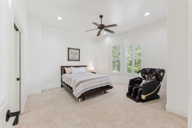 53 Piazza Lane 110, Colleyville, TX 76034