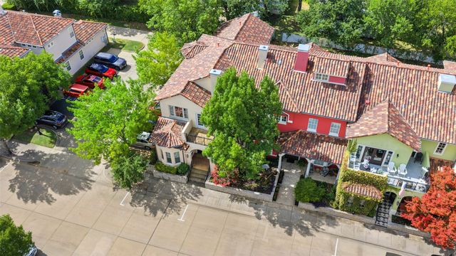 53 Piazza Lane 110, Colleyville, TX 76034