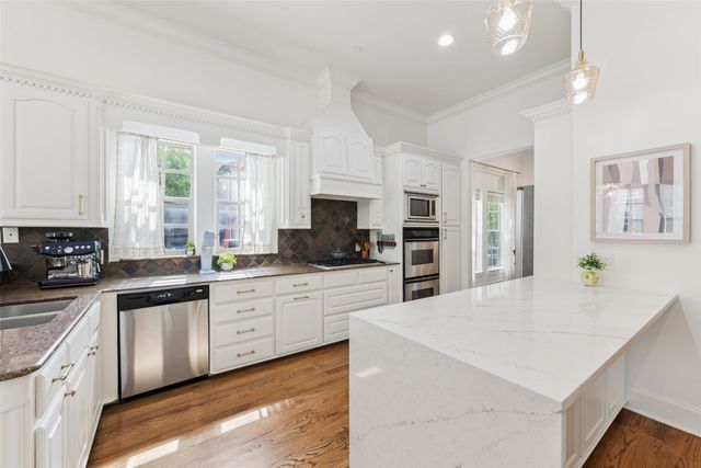 53 Piazza Lane 110, Colleyville, TX 76034
