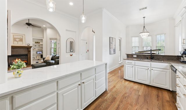 53 Piazza Lane 110, Colleyville, TX 76034