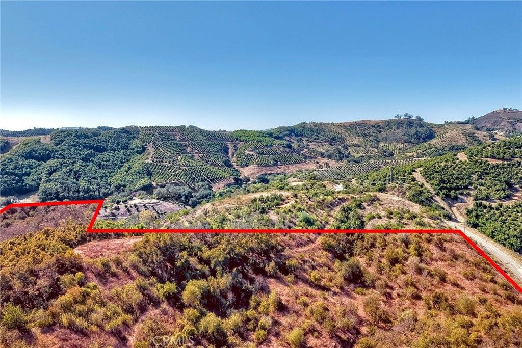 1 Via De Los Robles, Temecula, CA 92590 — photo 5