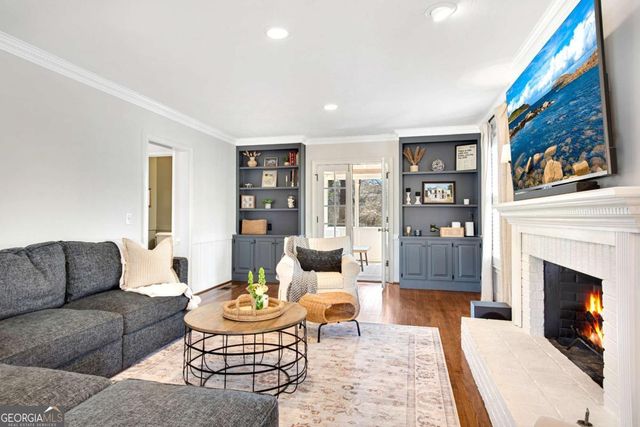 1751 E Bank Drive, Marietta, GA 30068