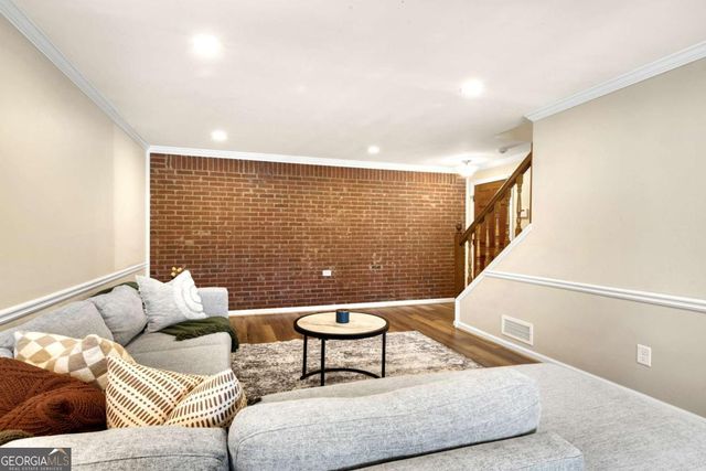 1751 E Bank Drive, Marietta, GA 30068