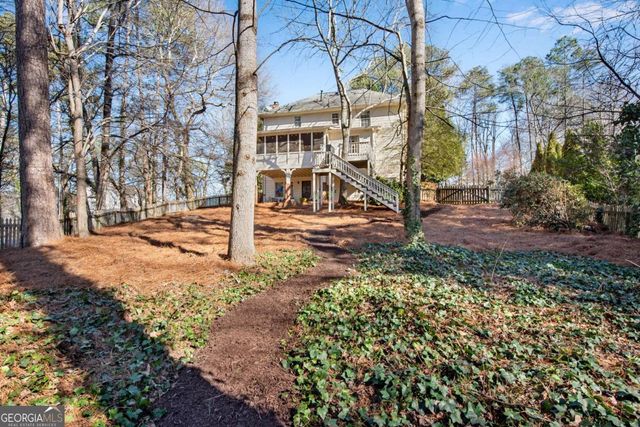 1751 E Bank Drive, Marietta, GA 30068